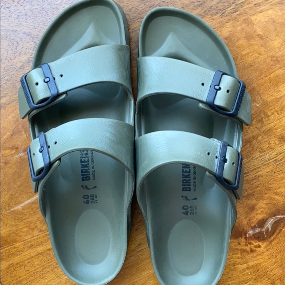Birkenstock Arizona Essentials Sandals 40/9-9.5 N